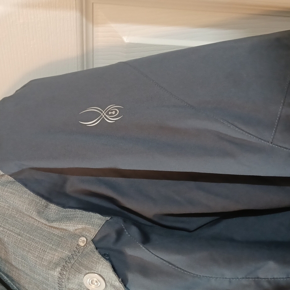 Spyder XtL coat - Picture 5 of 15